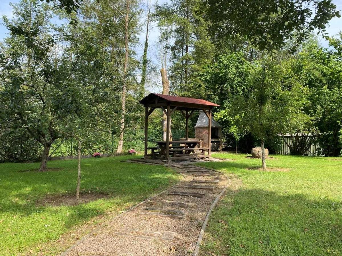Casa De Los Carpinteros Arriondas Exterior photo